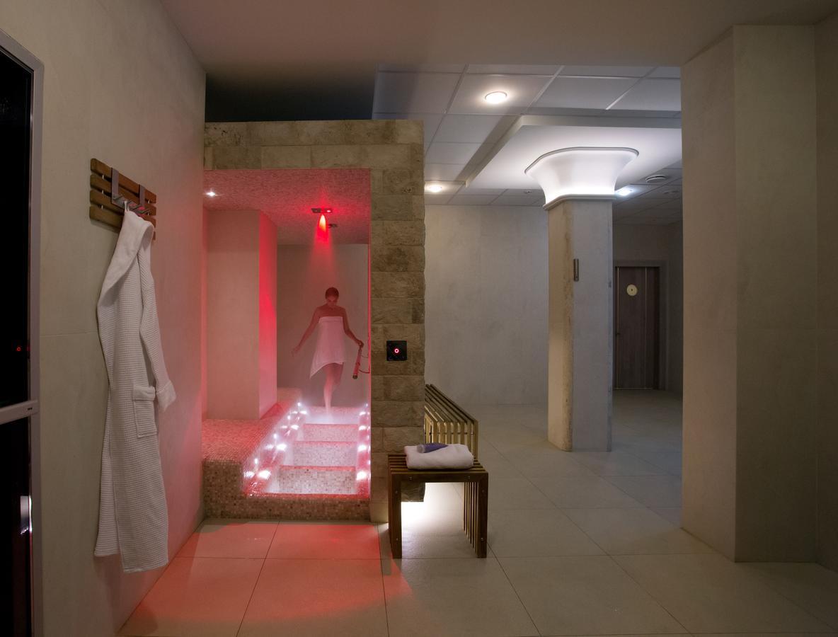 חארקיב Superior Golf And Spa Resort מראה חיצוני תמונה